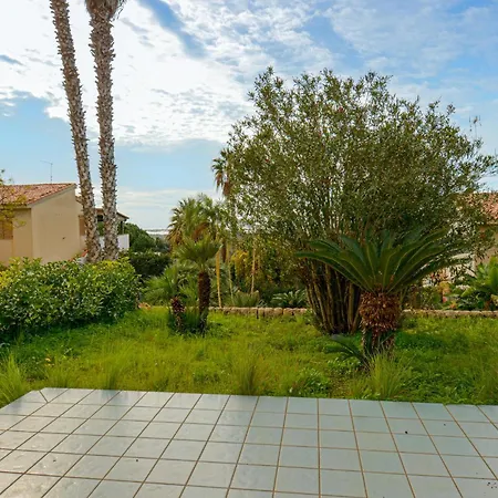Lovely In With Outdoor Swimming Pool Ragusa